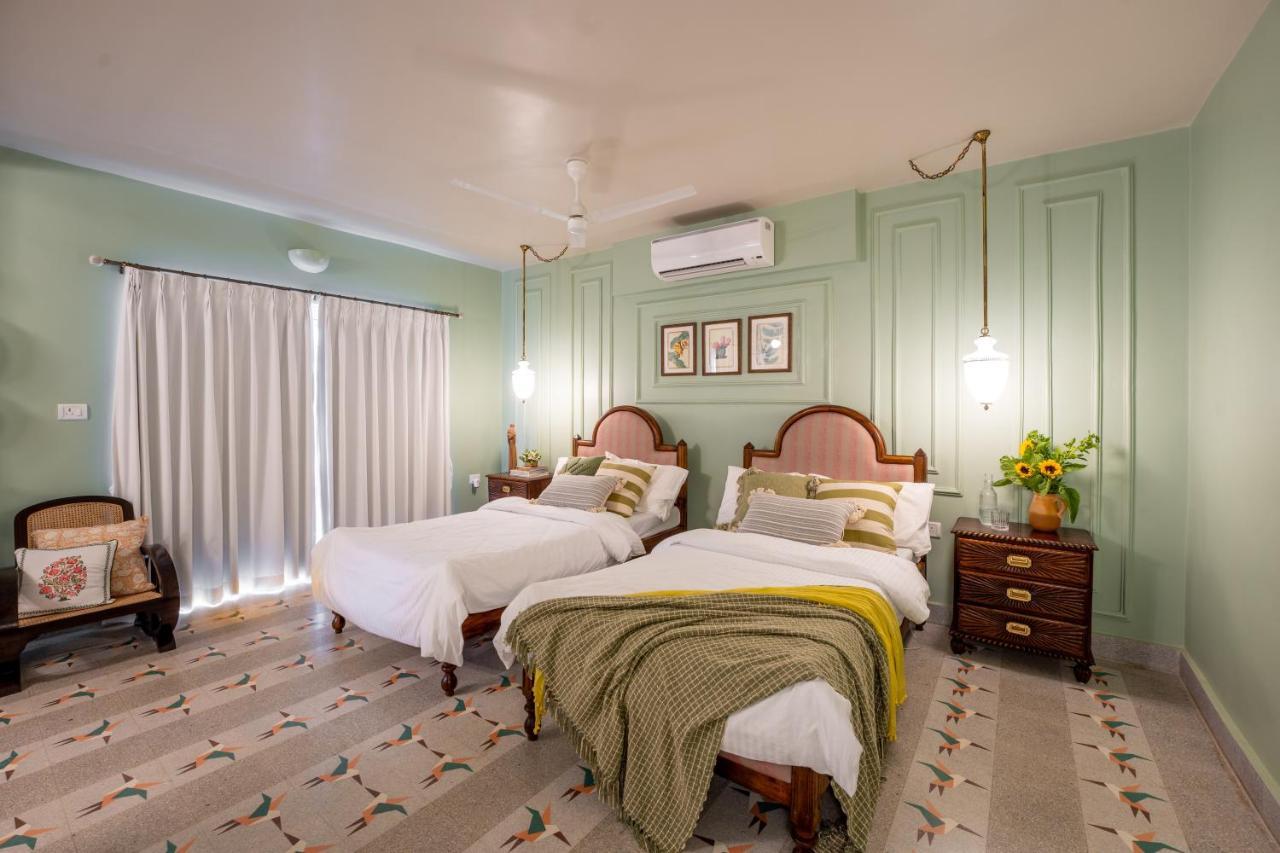 Elivaas 5 Bhk With Pvt Pool, Entertainment Room & Glass House - Bludoor Marmagao 외부 사진