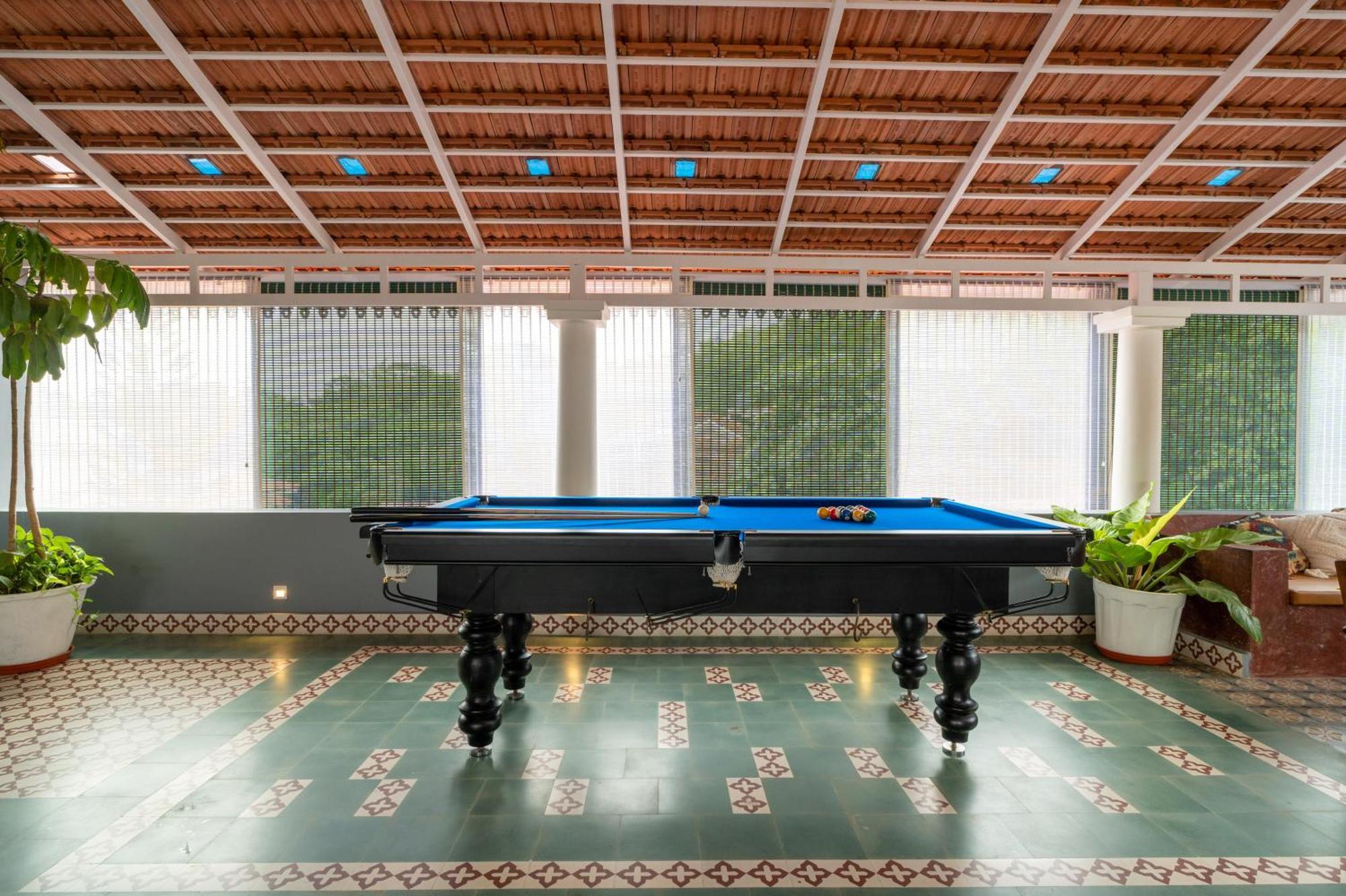 Elivaas 5 Bhk With Pvt Pool, Entertainment Room & Glass House - Bludoor Marmagao 외부 사진