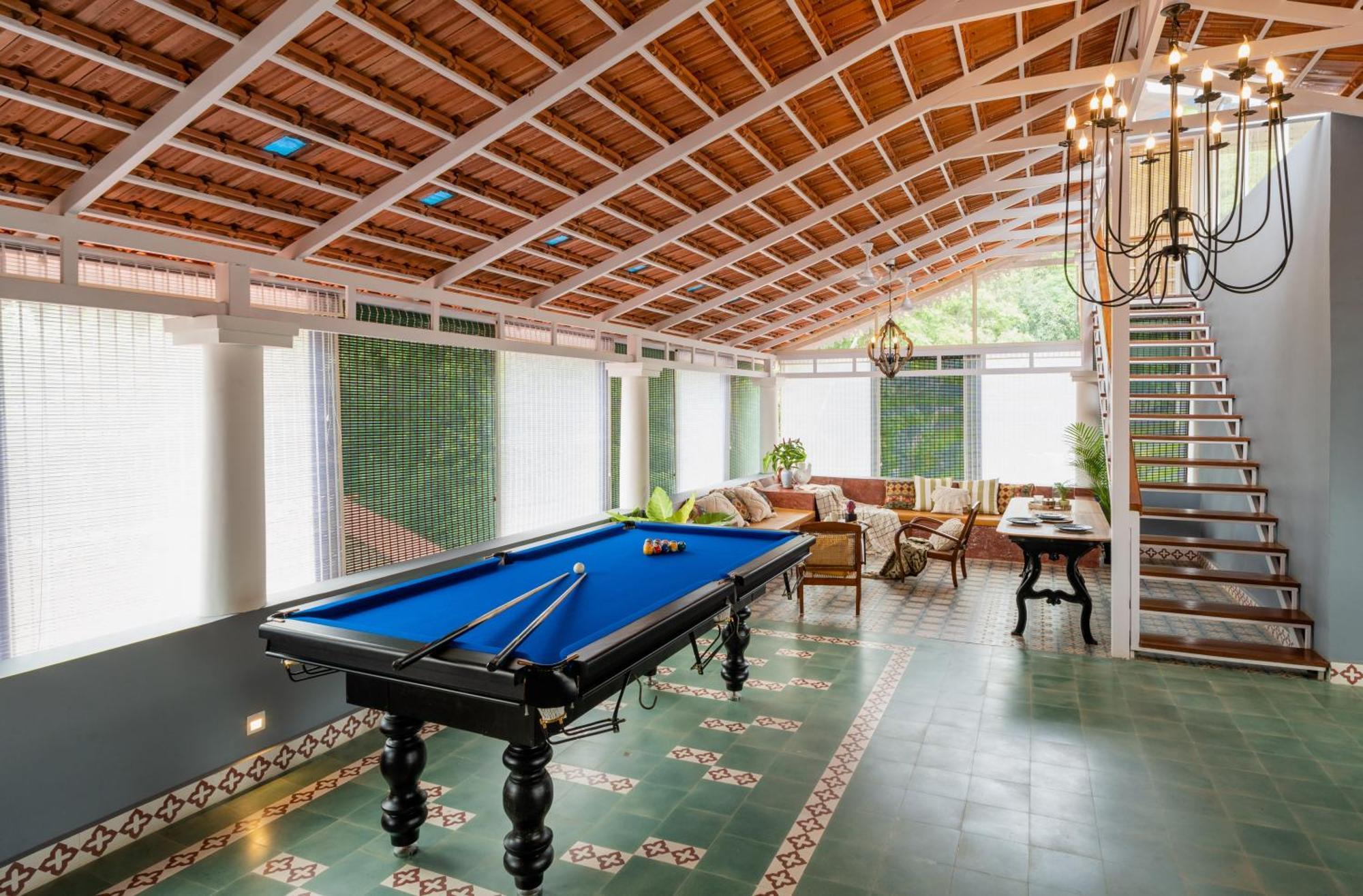 Elivaas 5 Bhk With Pvt Pool, Entertainment Room & Glass House - Bludoor Marmagao 외부 사진